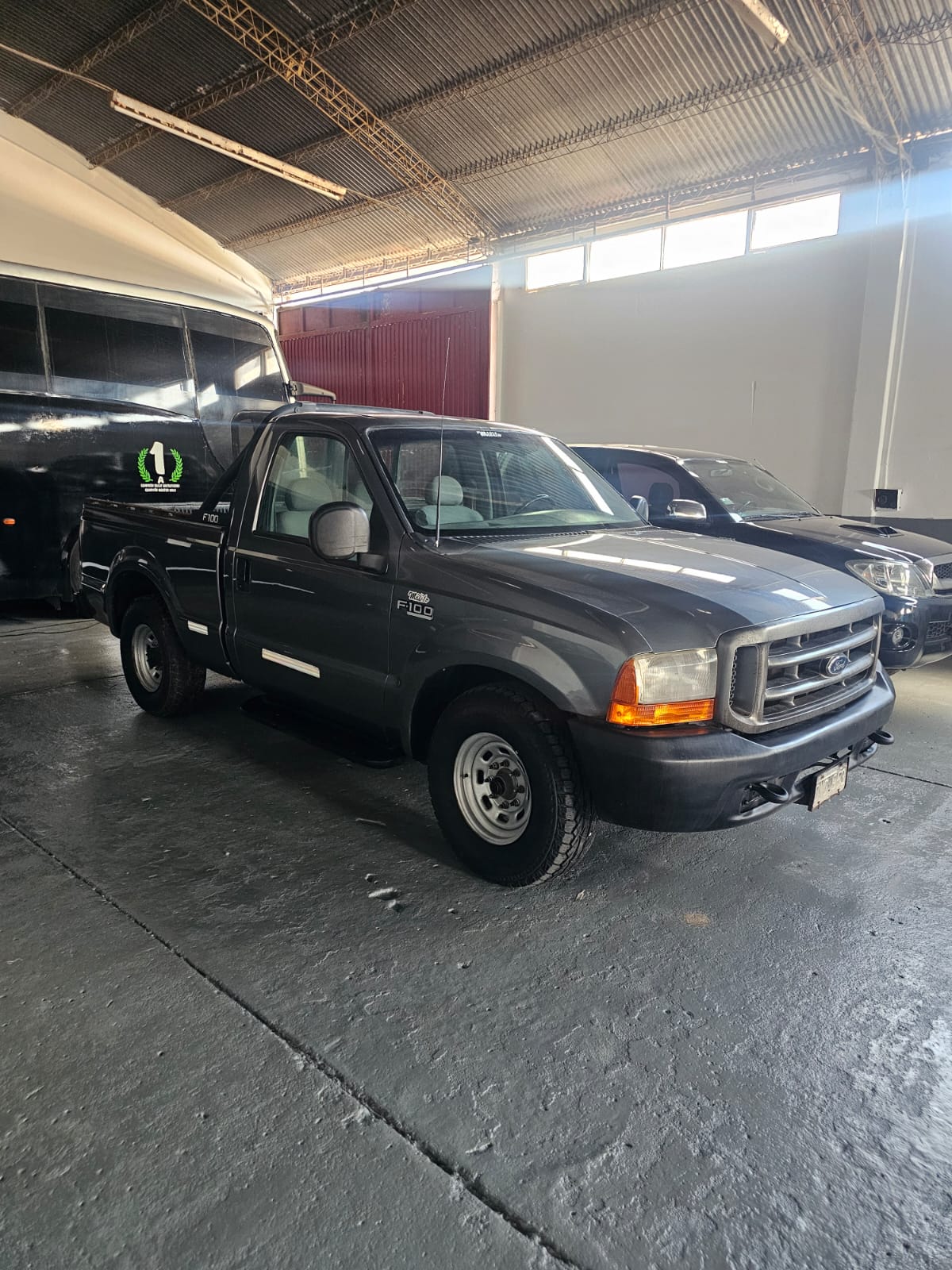 FORD - F100 - XLT - 2000